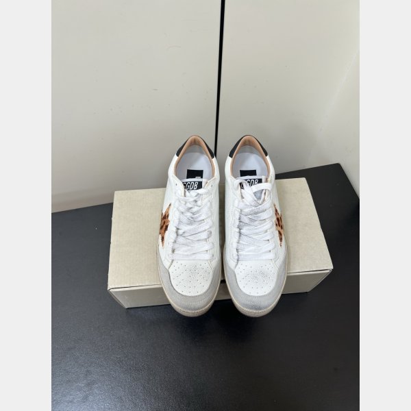 Women Ball Star with leopard-print star embellished with Swarovski crystal