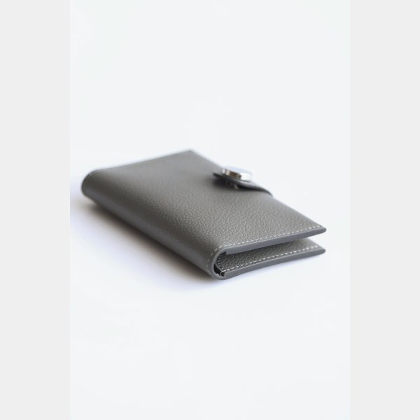 Top Hermes Evergrain R.M.S Passport Holder