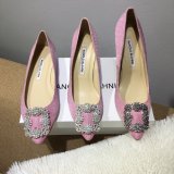 TOP Manolo Blahnik HANGISI GLITTER Fabric Jewel Buckle Pumps