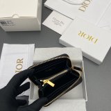 Dior Montaigne Voysgeur Zip Wallet S2155