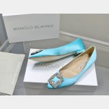 Manolo Blahnik HANGISIFLAT Pumps