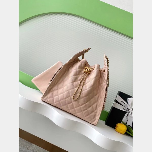25C CC Hobo Medium Grained Calfskin Handbag AS5311