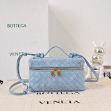 BOTTEGA VENETA Bang Bang Vanity Case Suede