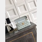 Top CC 26C Calf leather Vanity Bag