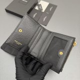 CASSANDRE MATELASSE bi-fold wallet in grain leather