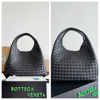 Luxury Bottega Veneta Campana Shoulder bag