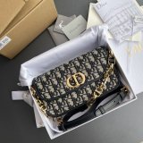 30 Montaigne Avenue Bag Blue Dior Oblique Jacquard